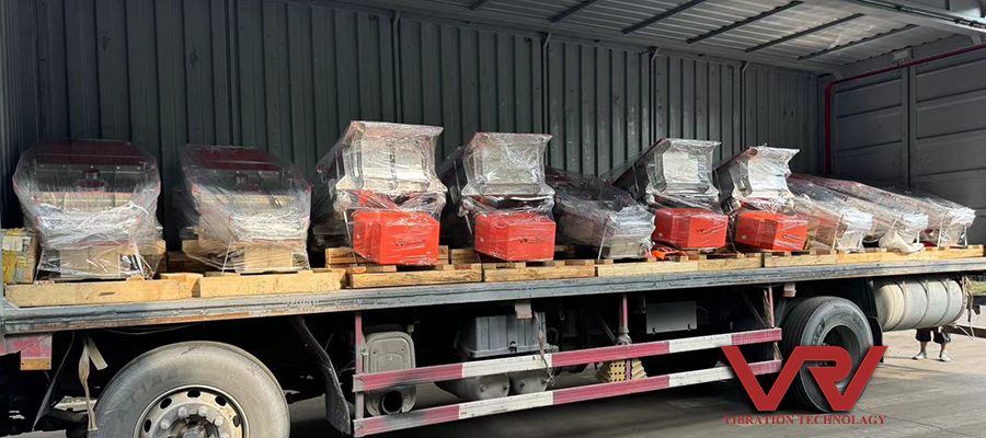 Electromagnetic vibrating feeder