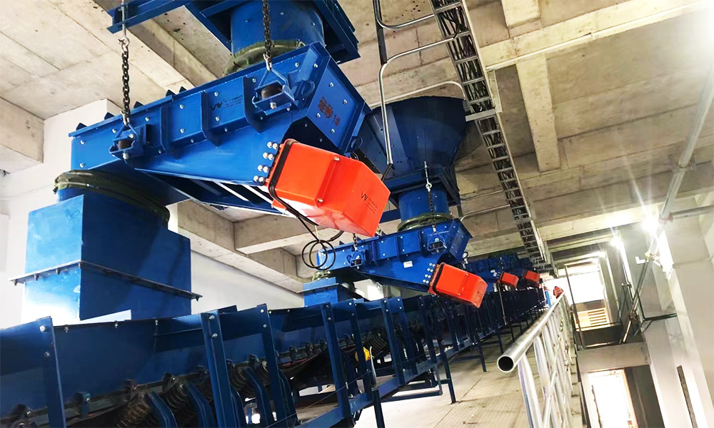 electromagnetic vibrating feeder